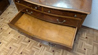 Cómoda antigua madera a restaurar