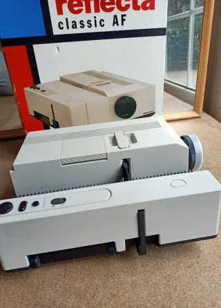 Proyector diapositivas Reflecta Classic AF