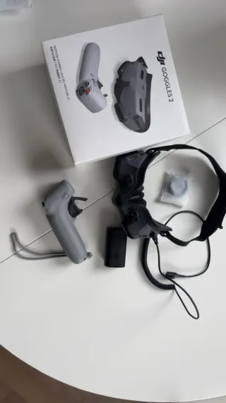 DJI Avata + Fly More Combo - Set Completo