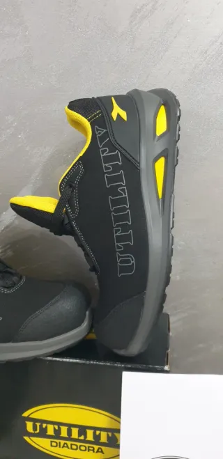 Scarpe da lavoro antinfortunistiche Diadora 42
