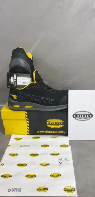 Scarpe da lavoro antinfortunistiche Diadora 42