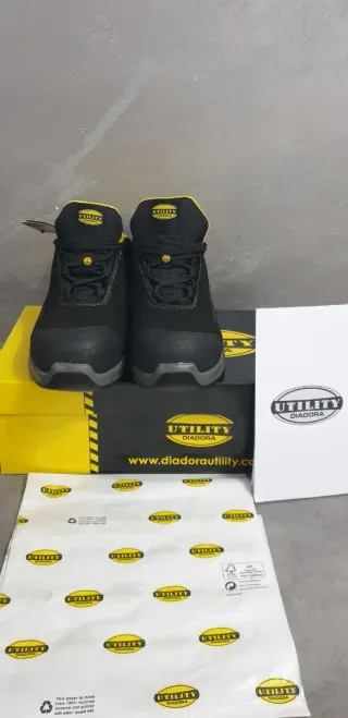 Scarpe da lavoro antinfortunistiche Diadora 42