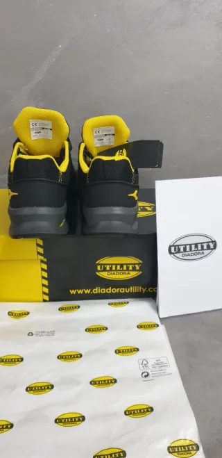 Scarpe da lavoro antinfortunistiche Diadora 42
