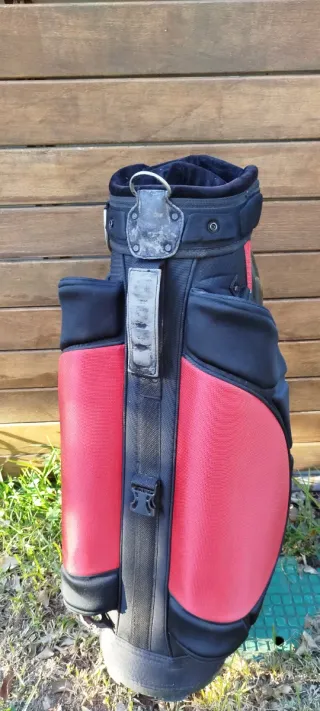 Bolsa de Golf Taylor Made Roja y Negra