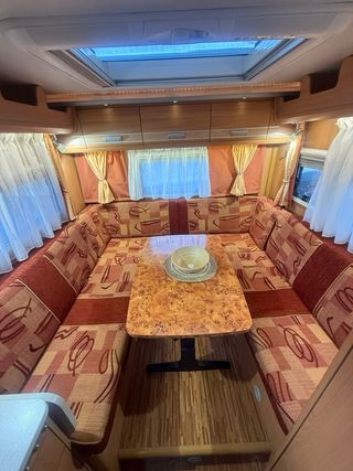 Autocaravana 6 metros /aire/enfriador/toldo/placa