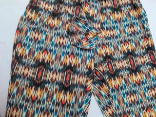 Mono estampado T L. Medidas en descripción