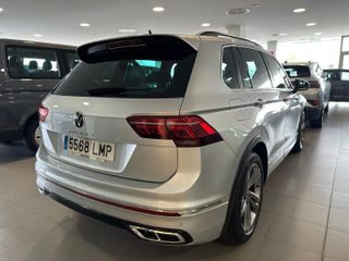 Volkswagen Tiguan R-LINE 2.0TDI 150CV DSG7 2021