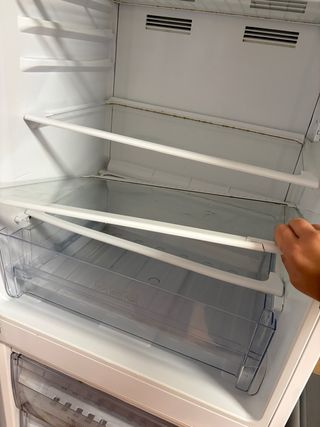 Frigorífico Beko averiado