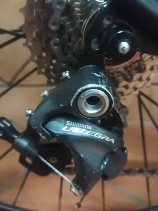 Bicicleta Carretera Canyon Aeroad Negra