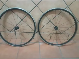 Bicicleta Carretera Canyon Aeroad Negra