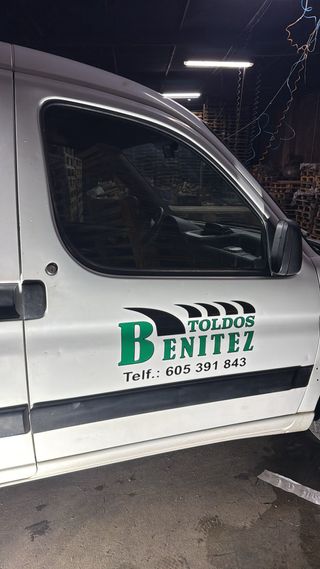 Rótulos, vinilos y pegatinas