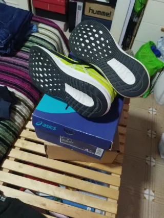 Tenis Asics Patriot 13 Verde y Negro