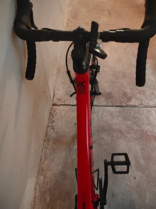 Bicicleta carretera infantil poco uso