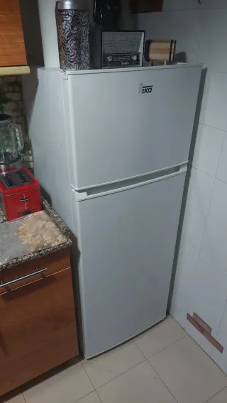 Nevera LED Teka Silenciosa