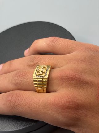 Ref312 Anillo de oro de 18k