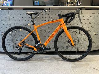 Bicicleta Gravel Pinarello Granger