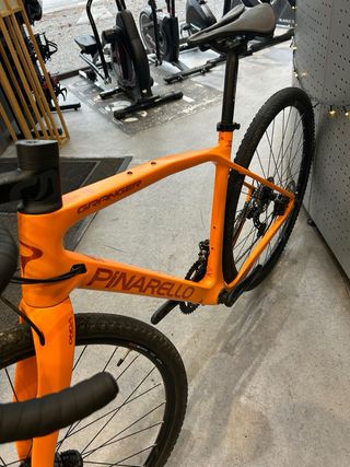 Bicicleta Gravel Pinarello Granger