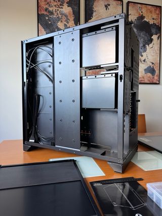 PC Case Lian Li O11 Dynamic XL Edicion Asus ROG