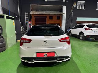 Citroen  DS 5 BlueHDi 180cv EAT6 Style