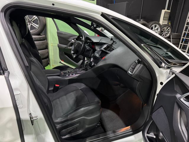 Citroen  DS 5 BlueHDi 180cv EAT6 Style