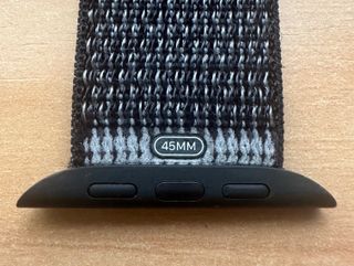 Apple Watch X Nike 45mm. Black/Summit White Loop