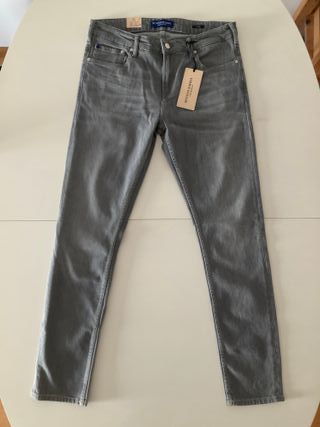 Scotch & Soda Skim. Pantalón vaquero gris. W33 L32