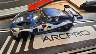 Scalextric Aston Martin Vantage GT Digital