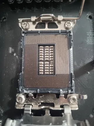 Placa base Gigabyte Z790 AORUS Elite AX