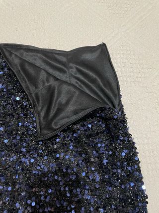 Falda corta lentejuelas azul y negro