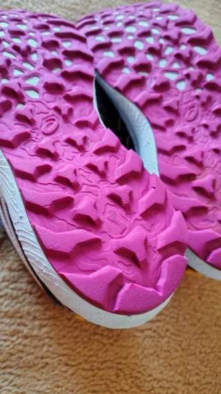 Zapatillas de mujer trail running Asics Sonoma 39