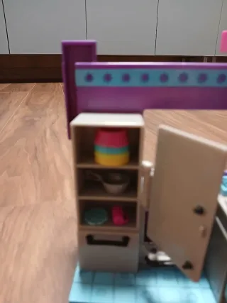 Casa de Bonecas Polly Pocket com Acessórios