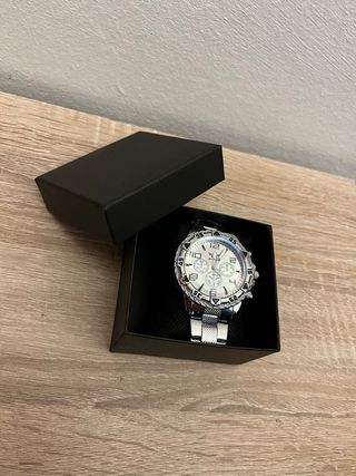 Lote 9 relojes hombre oro y plata