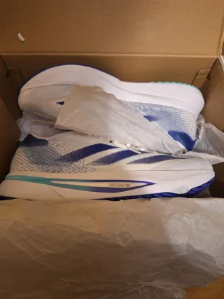 Zapatillas Adidas Adizero SL 2 M azul lúcida.