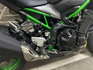 Kawasaki Z900 Moto