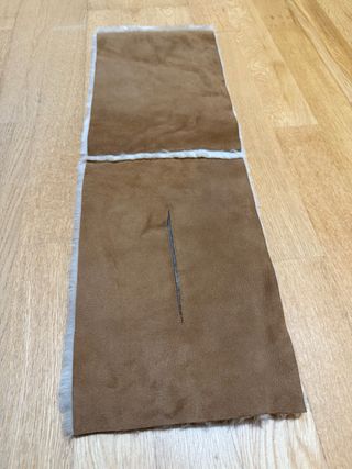 Bufanda UGG de ante y borrego