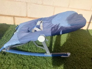 Hamaquita bebé Chicco azul con funda