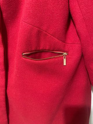 Cappotto rosso da donna