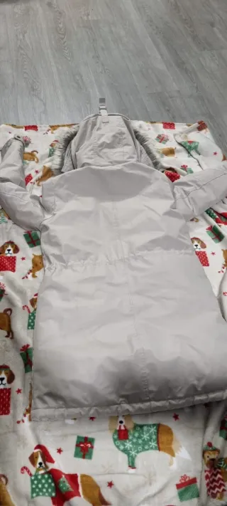 Trenca mujer beige preciosa muy abrigada