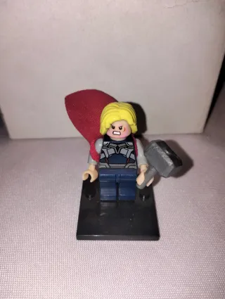 Lote Figuras Superhéroes (tipo Lego)