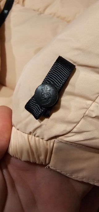 Chaqueta Negra y Rosa