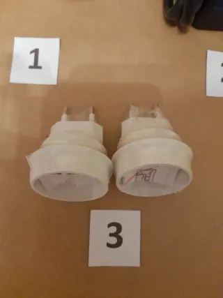 Adaptador, regleta de enchufes.