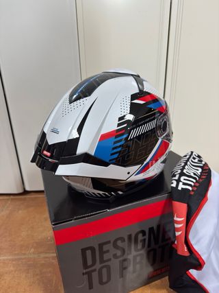 Casco MT Thunder 4 SV Nuevo