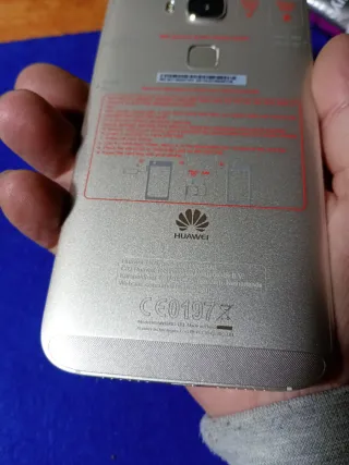Móvil Huawei G8 nunca se ha usado