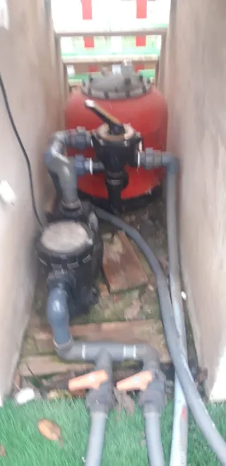 Filtro y Bomba Piscina ancho 3,40 largo 7