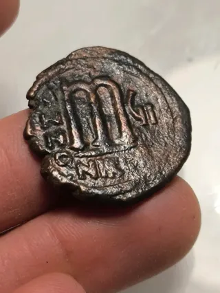 Moneda Bizantina Follis Maurice Tiberius