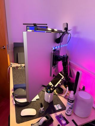 Apple Studio Display VESA (2) Precio por Unidad