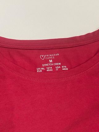 Camiseta básica roja manga larga