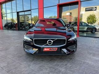 Volvo V60 B3 MOMENTUM 2021