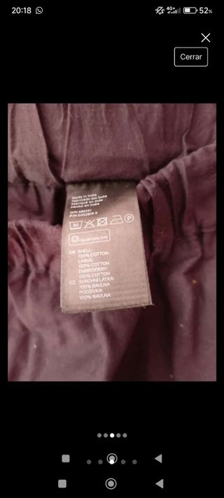 Falda negra con bordado