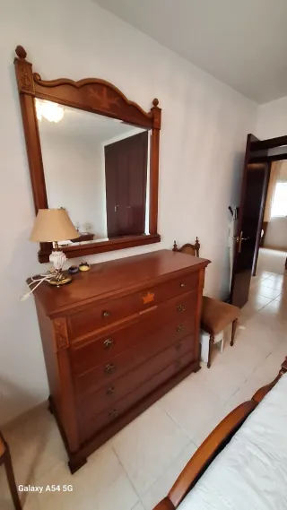 Regalo Cómoda de madera marrón